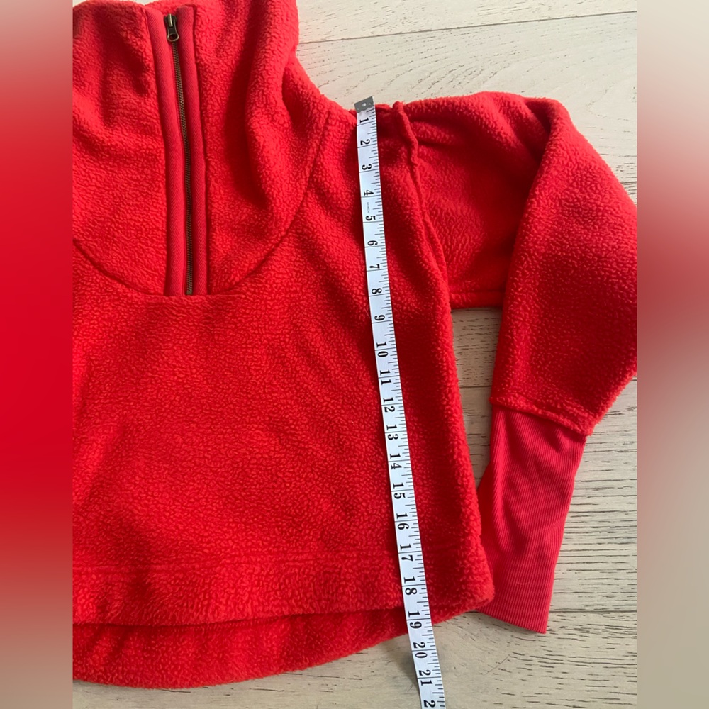 Free People Poppy Cropped Fleece 1/4 Zip XS Red Lightweight Pullover EUC - Picture 9 of 9